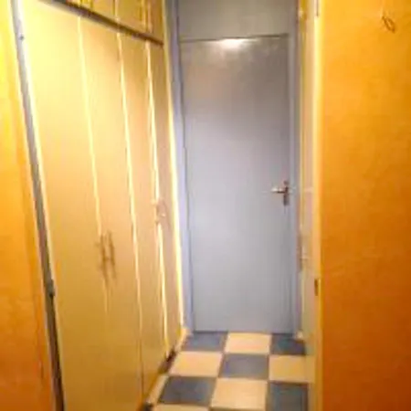 Confortable 51m² + Parking Lejlighed Metz