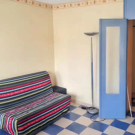 Confortable 51m² + Parking Apartmán Mety