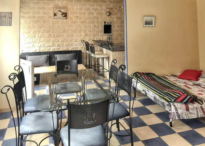 Confortable 51m² + Parking 公寓